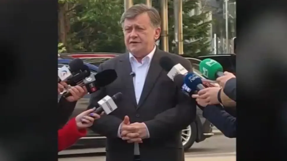 Crin Antonescu, despre decizia privind trupele SUA la baza de la Kogălniceanu: „Parlamentul trebuie să decidă, nu președintele României”