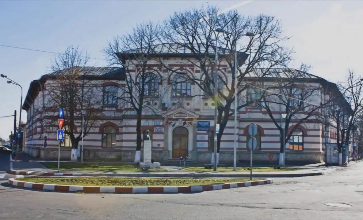 Focar de gripă la cel mai bun colegiu buzoian