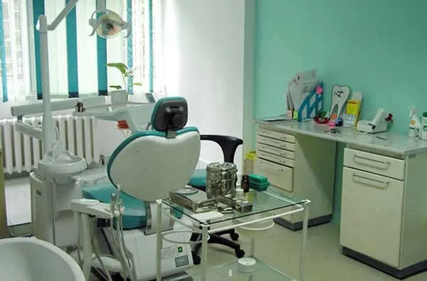 Apel al dentiștilor, către buzoieni