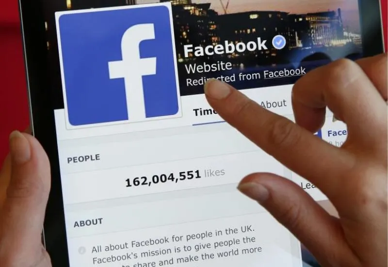 Dosar penal și carantină pentru doi tineri după un live pe Facebook