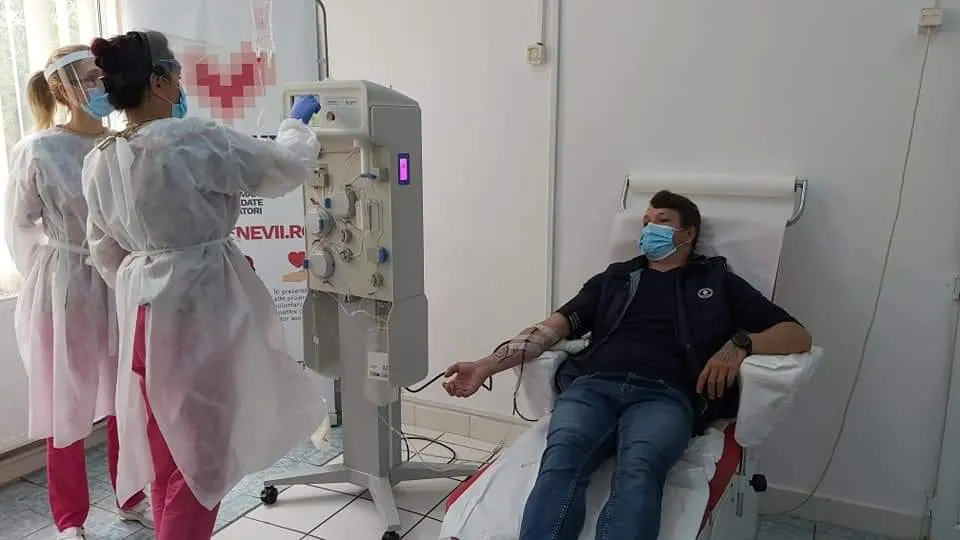 Premieră la Buzău. Prima plasmă recoltata de la un donator vindecat de Covid 19