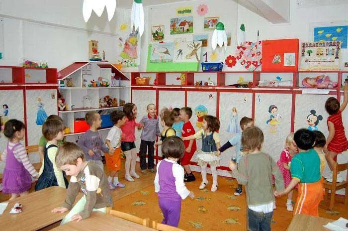 A început înscrierea la grădiniță 2020 - 2021. Ce trebuie să știe părinții