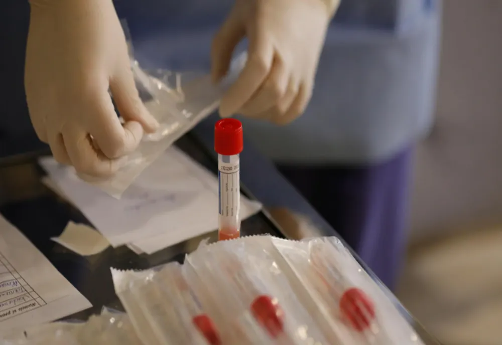 Bilanț coronavirus: 9.739 de cazuri noi și 168 de decese. Vezi situația pe fiecare județ