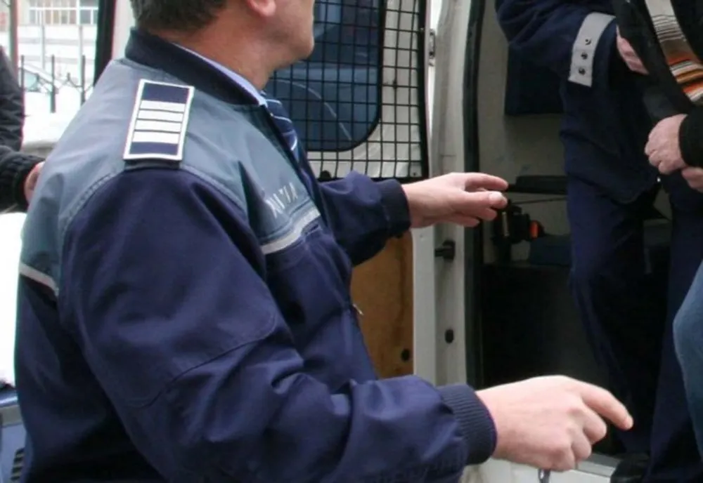 Mandat de arestare preventivă pus în aplicare de poliţiştii buzoieni