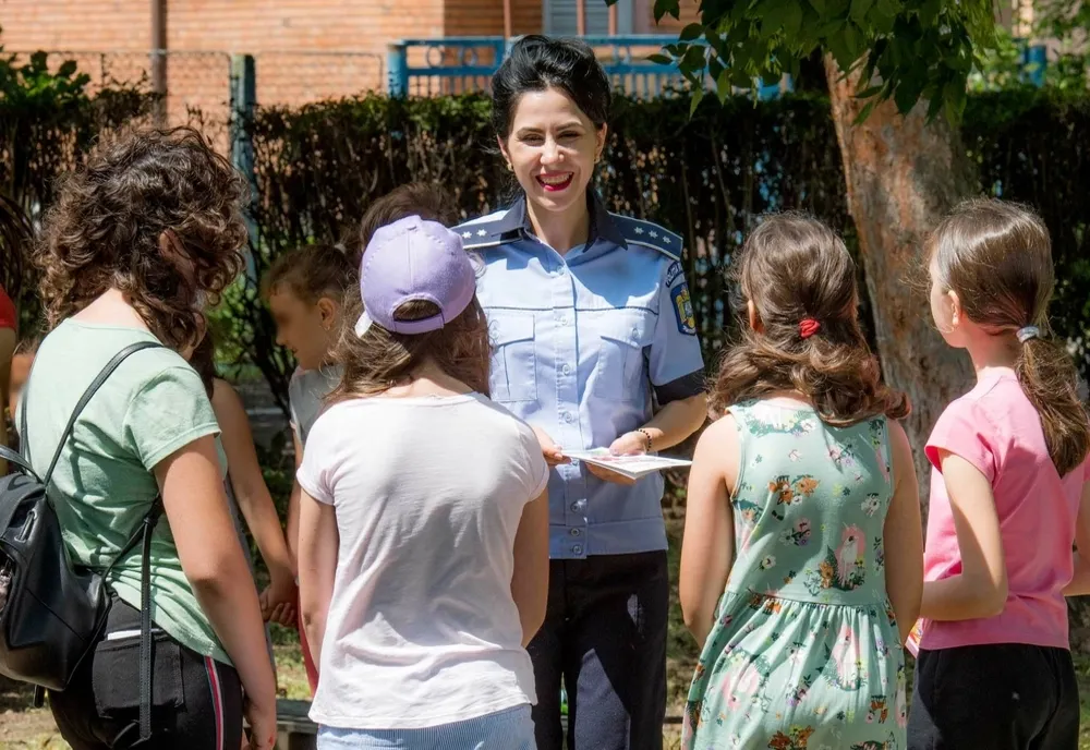 Fără discrminare! Polițiștii de la Prevenire în dialog cu elevii