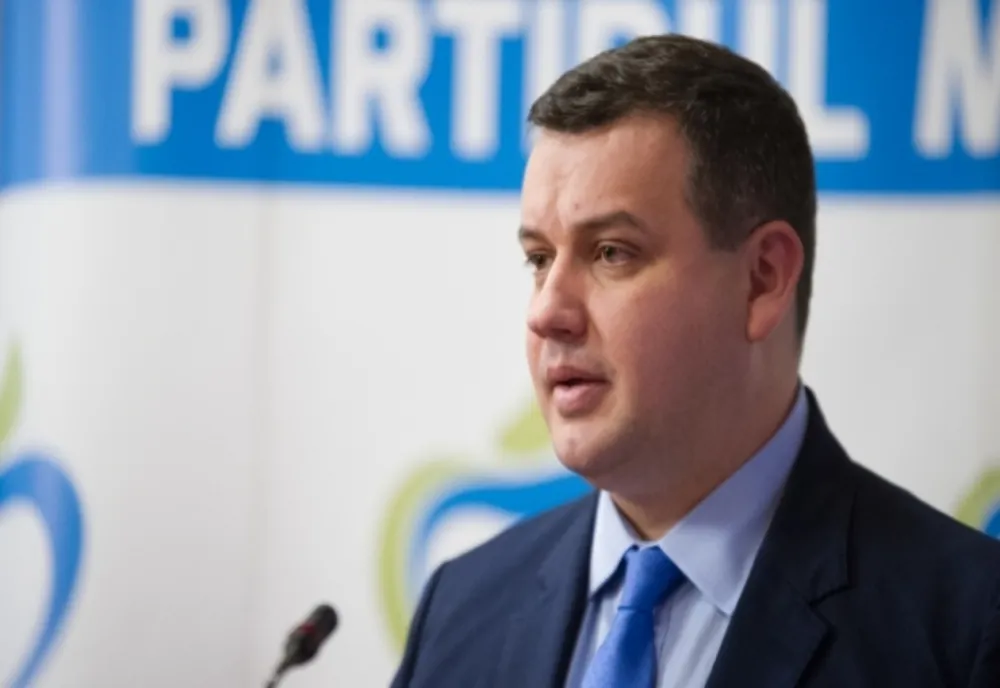 Tomac lămurește războiul din PMP: ”Răspunsul Președintelui Diaconescu a fost: DA, apoi s-a răzgândit…”
