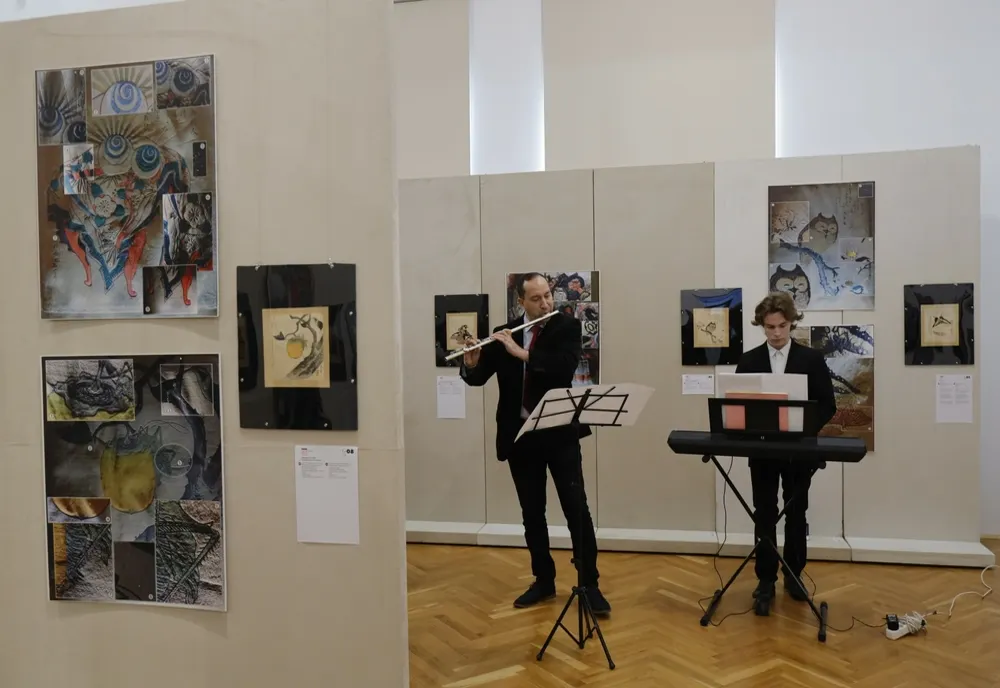Prima expoziţie de surimonouri originale japoneze din România, la Buzău 