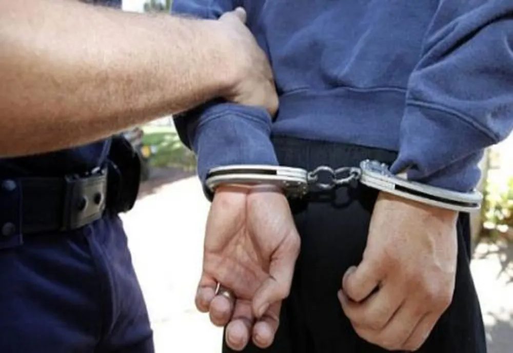 Reținut de polițiștii buzoieni pentru nerespectarea ordinului de protecție