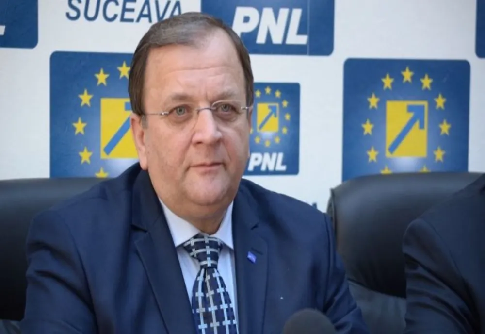 Prim-vicepreşedintele PNL, Gheorghe Flutur, a fost votat duminică, în cadrul şedinţei Biroului Naţional Politic al PNL, preşedinte interimar