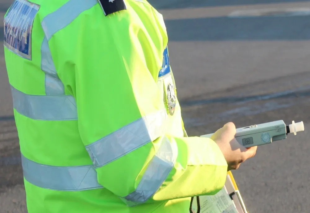 Polițiștii buzoieni au depistat 20 de șoferi aflați sub influența alcoolului 