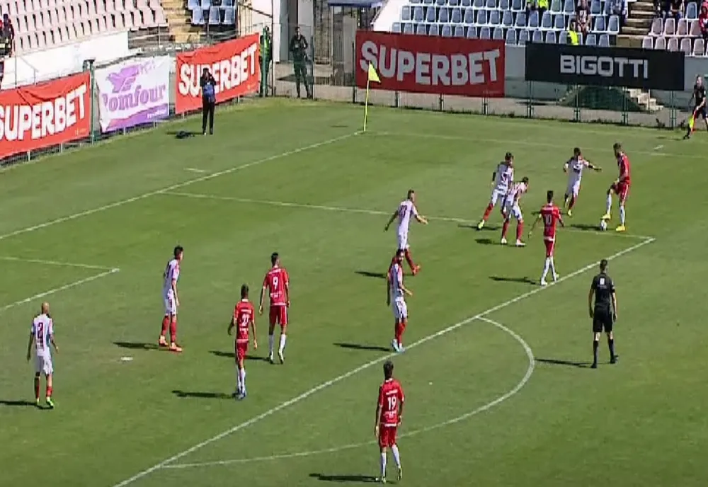 Gloria Buzău revine și câștigă cu 2-1 meciul cu Dinamo București