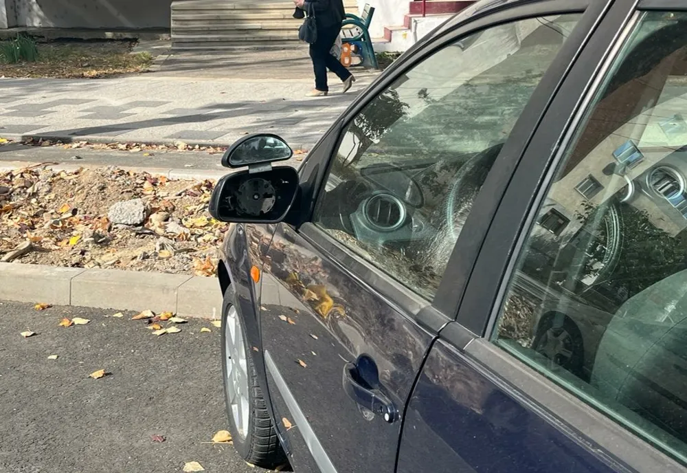 A vandalizat mai multe autoturisme, dar a fost imediat identificat de jandarmi