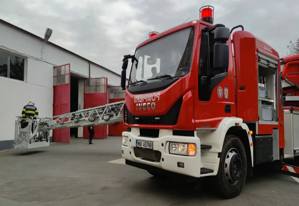 Pompierii buzoieni au intervenit în perioada 14-17 aprilie la două misiuni de stingere a unor incendii izbucnite la locuințe sau anexe 