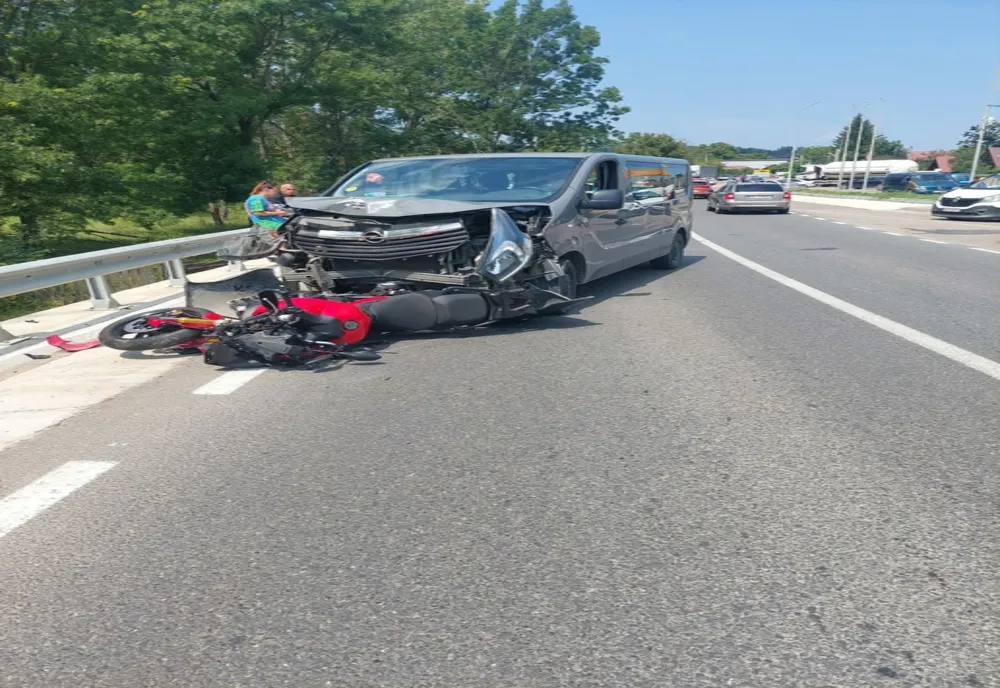 Motociclist accidentat pe DN10 