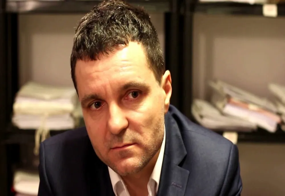 INTERVIU-ȘOC: Nicușor Dan recunoaște că a fost instruit de Securitate! Cum a fost „șlefuit” de informatori