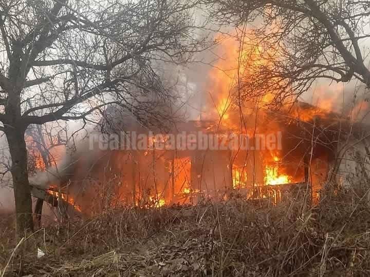 Bărbat decedat într-un incendiu, la Săseni