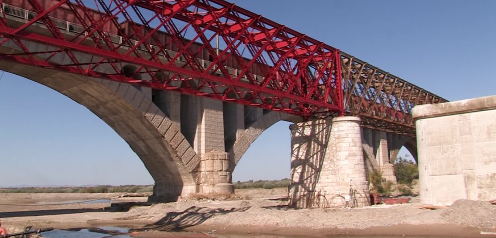 Podul de la Vadu Pașii, gata în Septembrie