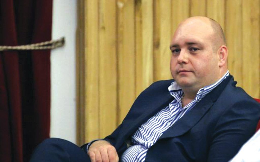 Video Deputatul Adrian Mocanu a lovit o tînără, pe trecerea de pietoni