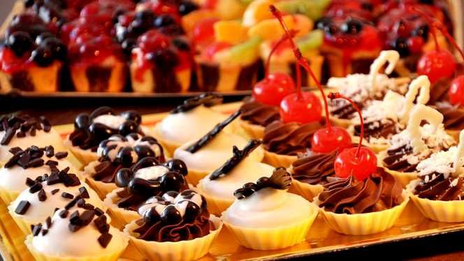 Grăsimi hidrogenate, în loc de lapte, în cofetăriile și patiseriile din Buzău