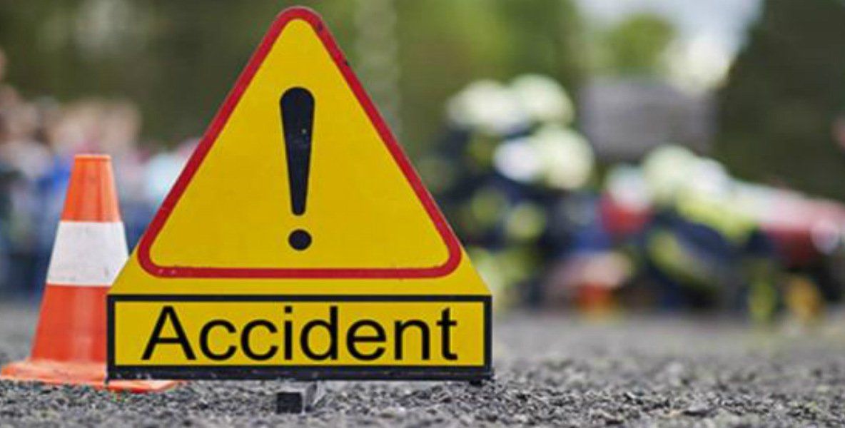 Copil de cinci ani în stare gravă, după ce a fost lovit de un autoturism