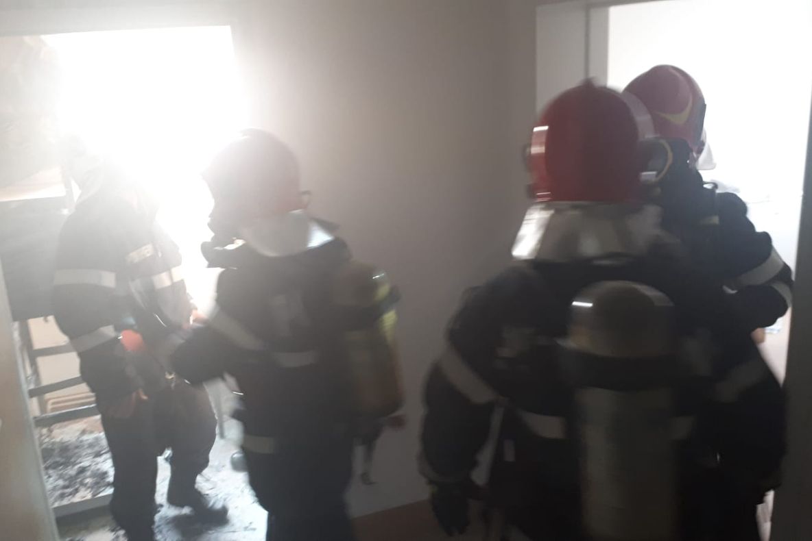 Comuna Cernătești, gazda unei competiții importante. A fost inaugurată noua arenă de fotbal