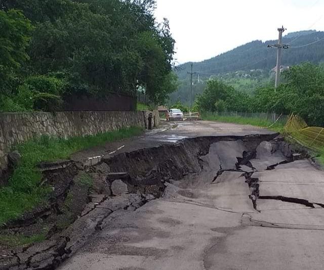 Video Pagube imense, în urma precipitațiilor de zilele trecute
