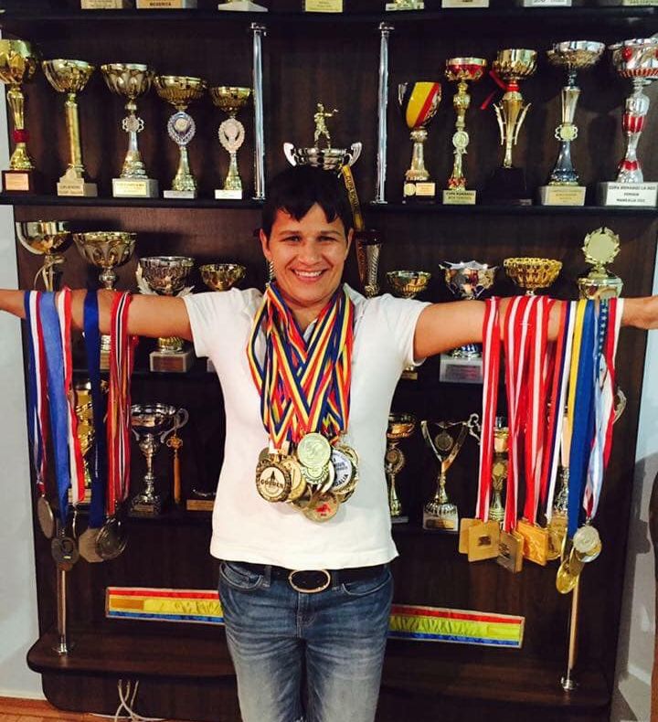 Campioana Buzăului lăsată fără loc de muncă. A transmis un mesaj emoționant