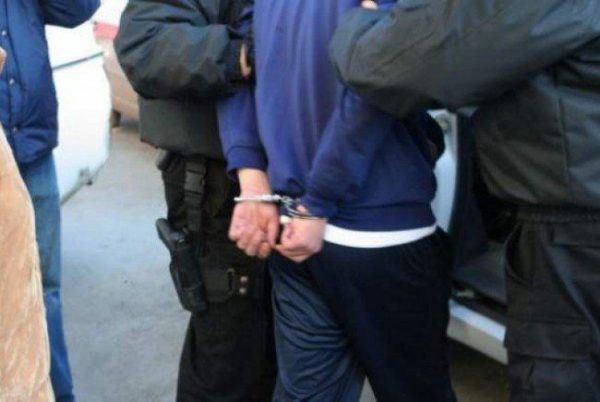 Tânăr de 17 ani reținut pentru tâlhărie. Victima sa are 72 de ani