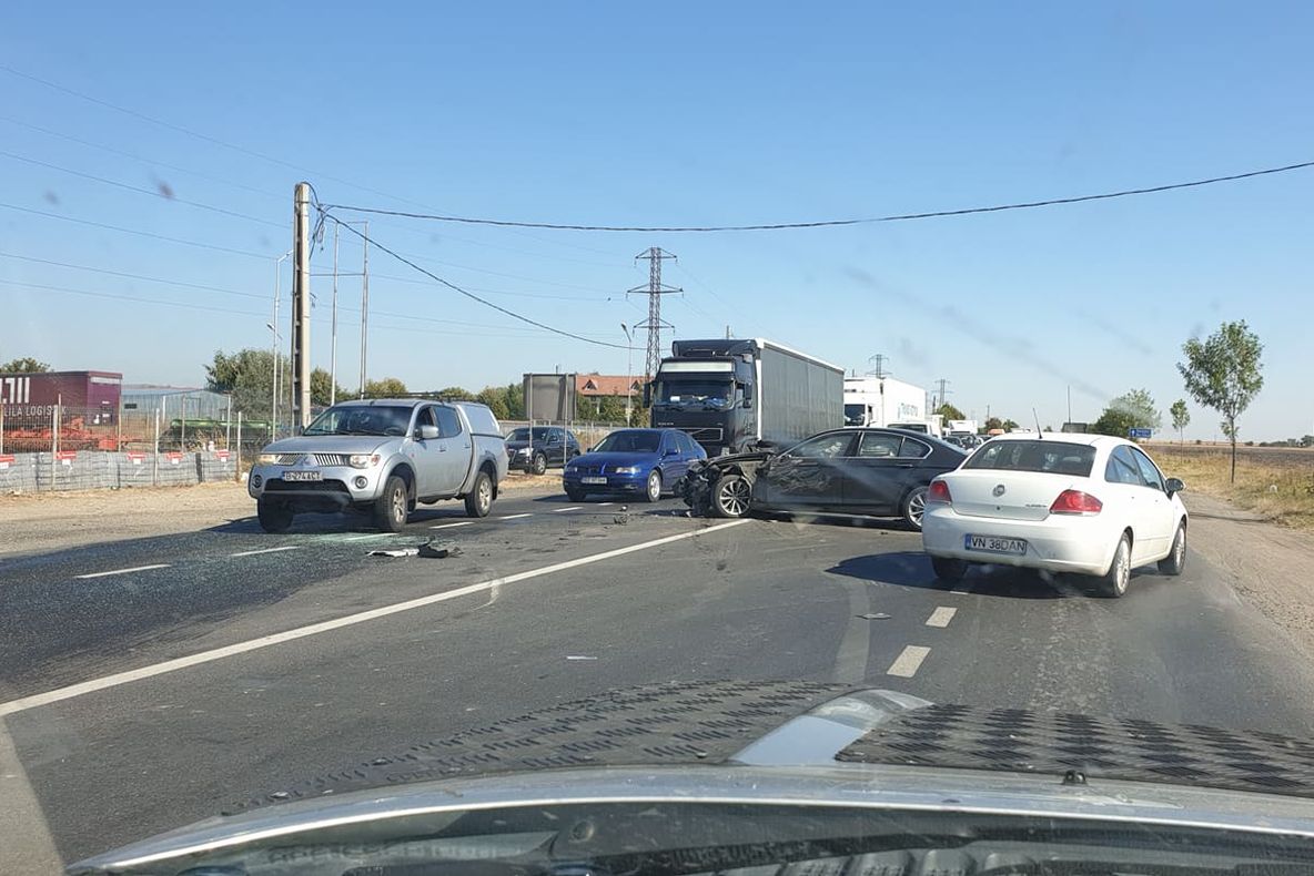 Accident grav, pe DN2E85, la Autorola