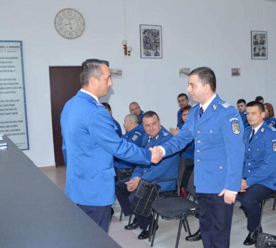 Momente emotionante la IJJ Buzau. Schimb de stafeta intre generatii