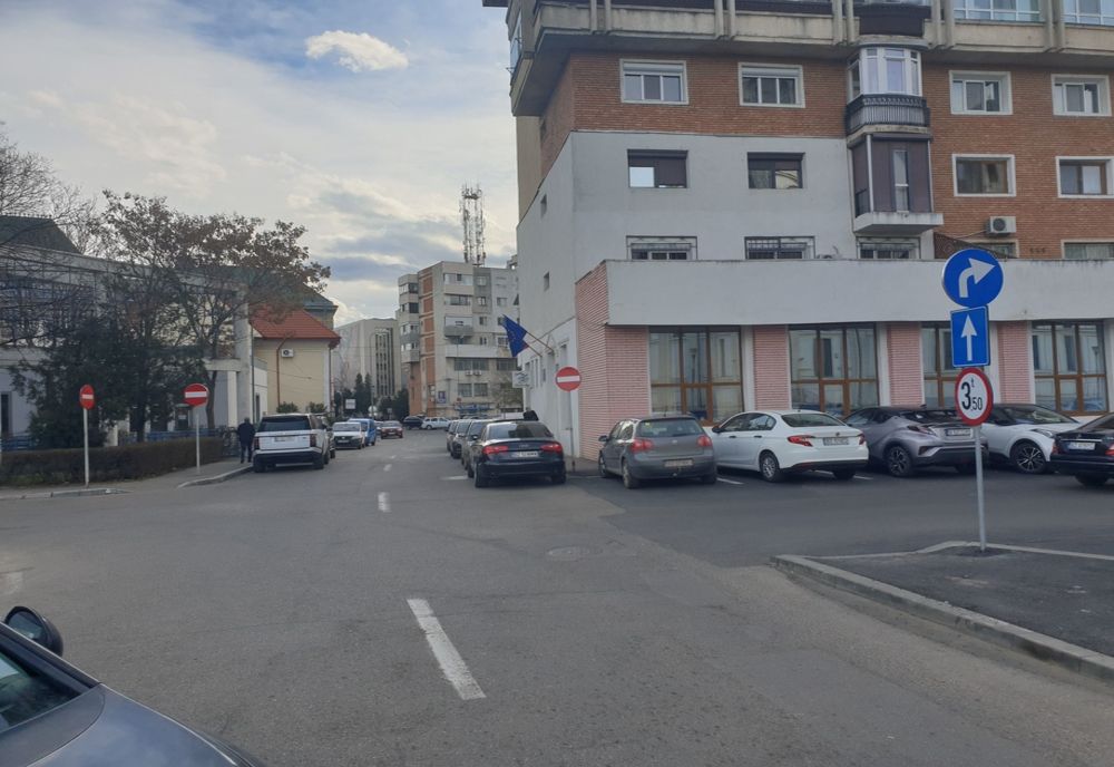 O nouă stradă cu sens unic în municipiul Buzău. Polițiștii locali, prezenți în zonă