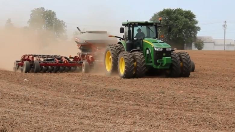 Bani de motorină, pentru 1000 de fermieri buzoieni