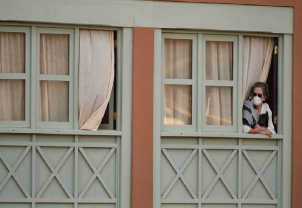 Peste 4500 de buzoieni se află în izolare