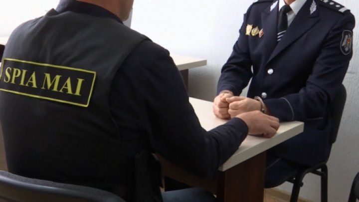 Fost poliţist, cercetat penal după ce a răspândit informaţia că „vor fi atacate instituţii, magazine şi farmacii“