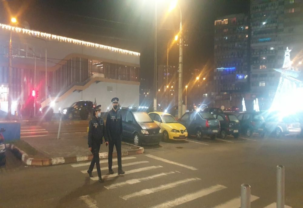 Poliţiştii au aplicat 99 de sancţiuni pentru nerespectarea măsurilor individuale de protecţie