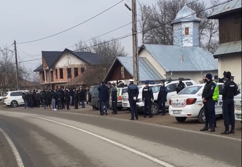 Video: Înmormântare cu amenzi