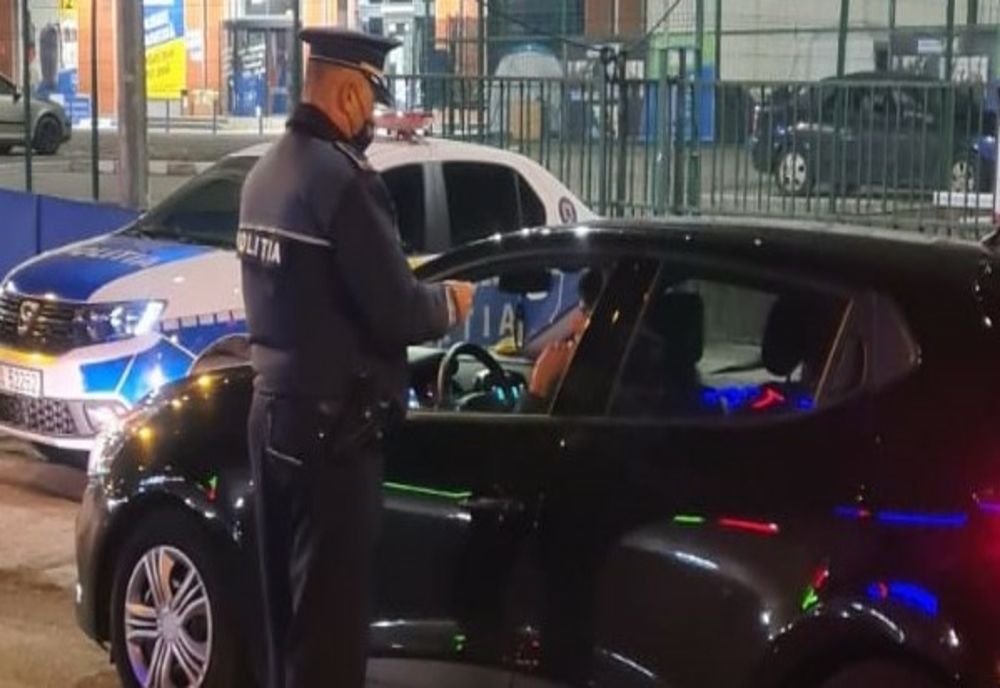 200 de poliţiştii buzoieni, jandarmi şi polițiști locali, au continuat acţiunile de verificare pe raza întregului judeţ