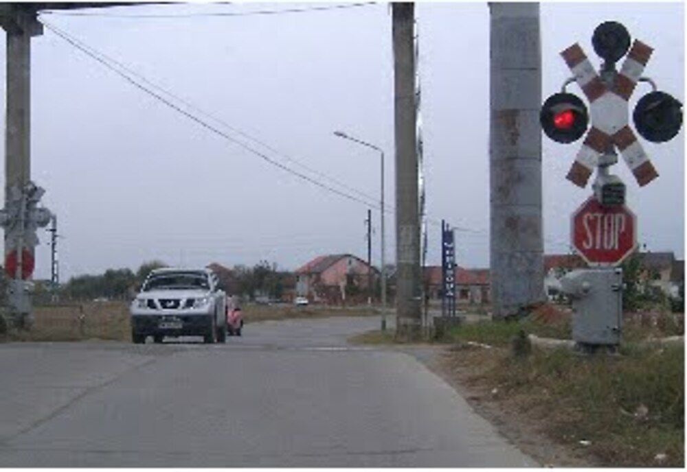Polițiștii buzoieni au reţinut 7 permise de conducere pentru neoprirea la trecerea la nivel cu calea ferată