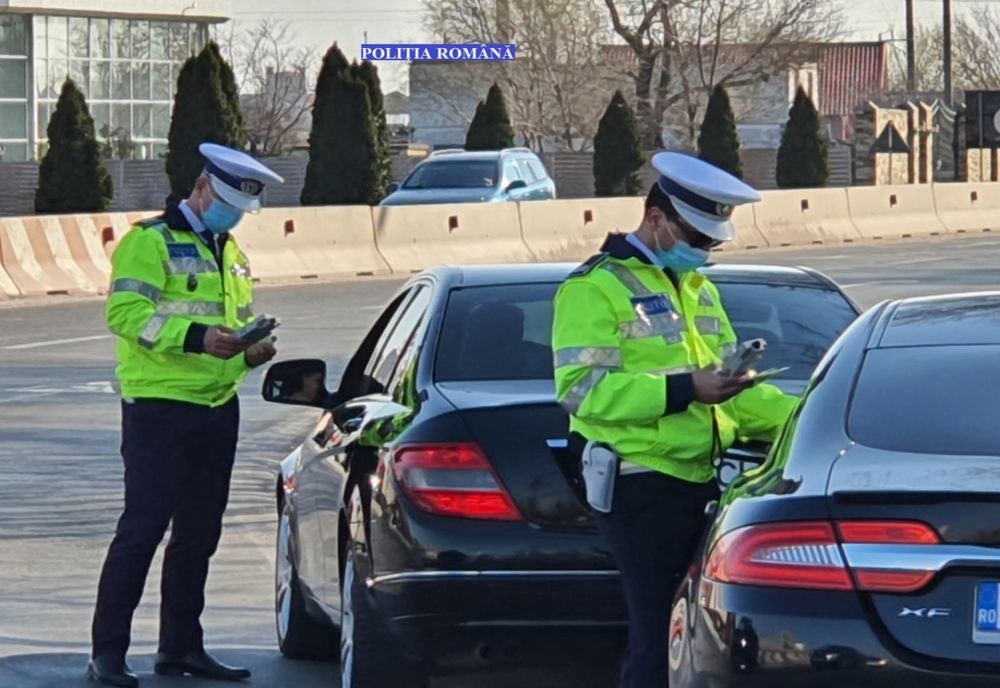 Aproximativ 500 de sancțiuni și peste 130 de permise de conducere reţinute pentru abateri la regimul de viteză, în perioada 19-25 aprilie