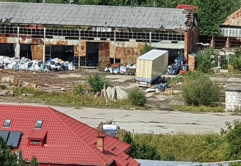 Primăria Siriu amendată de Garda de Mediu