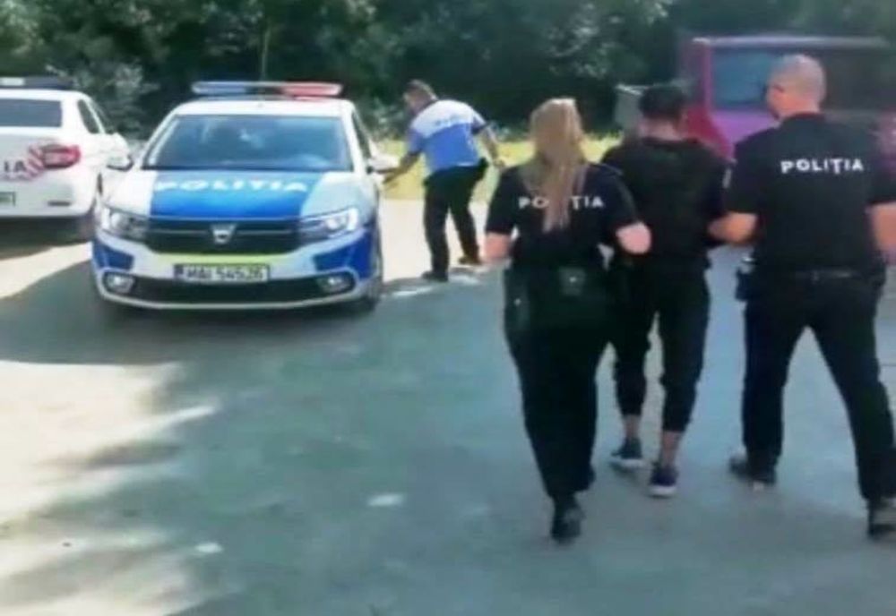 Reținut pentru 24 de ore după ce a agresat 3 persoane în urma unui conflict în trafic