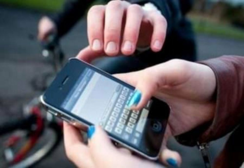 Telefon furat recuperat de polițiști