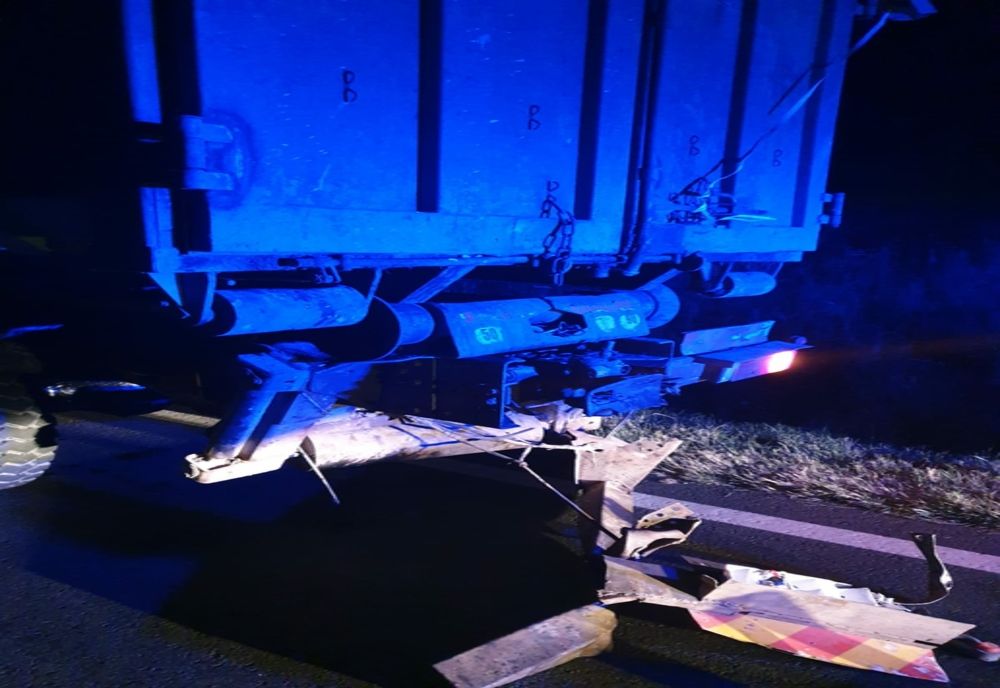 Update: Accident cu 7 victime pe DN2B în apropiere de intersecția cu DJ204D. O persoană a decedat