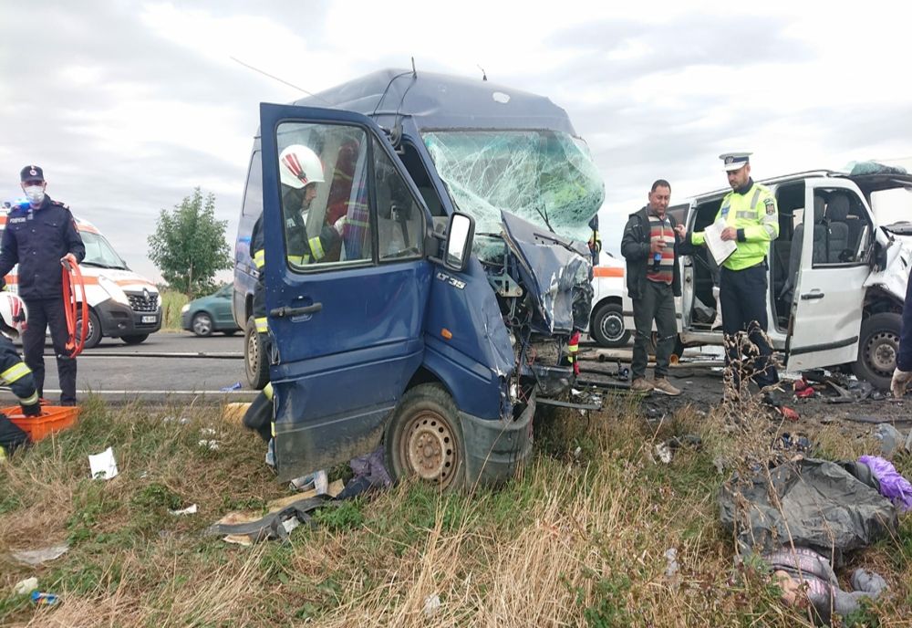 FOTO Accident teribil în Ialomița. Patru morți și doi răniți