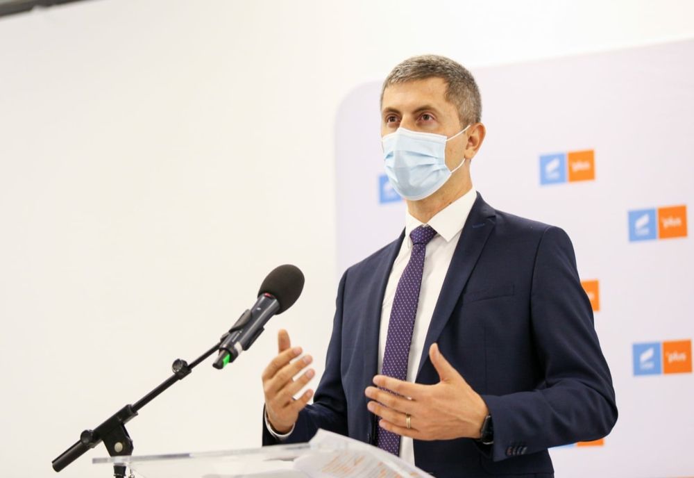 Dan Barna: ”Prin atitudine, este avident că premierul Ciucă este la celălalt capăt faţă de fostul premier Cîţu”