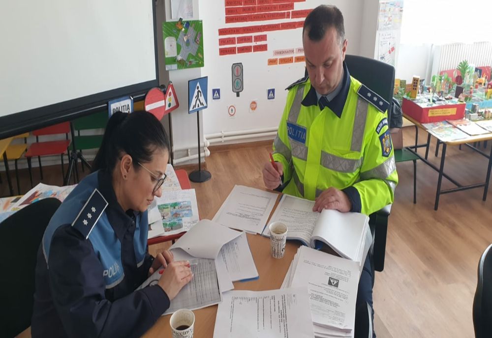 Concurs cu tematică rutieră în cadrul proiectului naţional„Să circulăm corect”