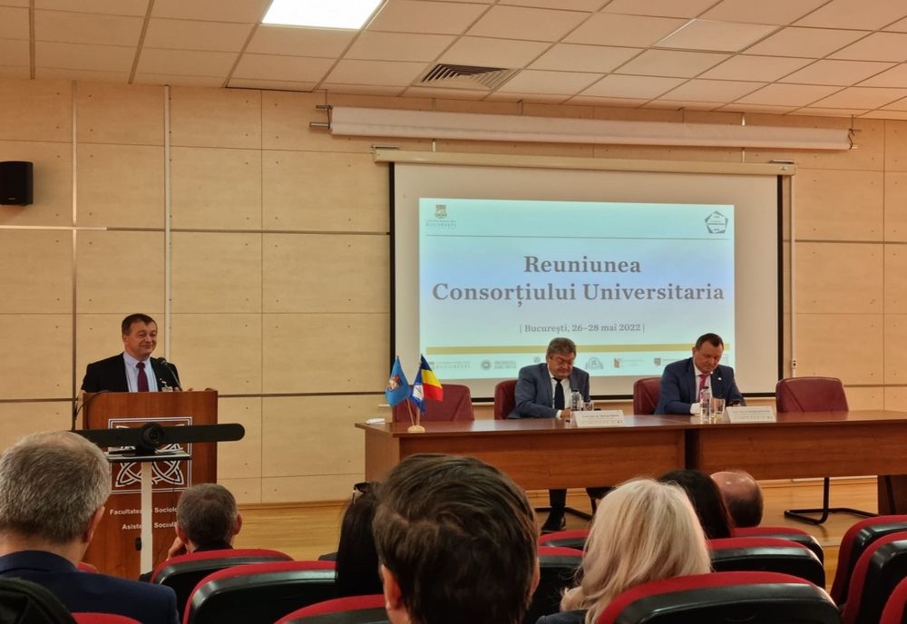 Consorțiul Universitaria, din care face parte și Universitatea „Dunărea de Jos” din Galați, solicită implicarea sa imediată în procesul de elaborare a Legii Educației
