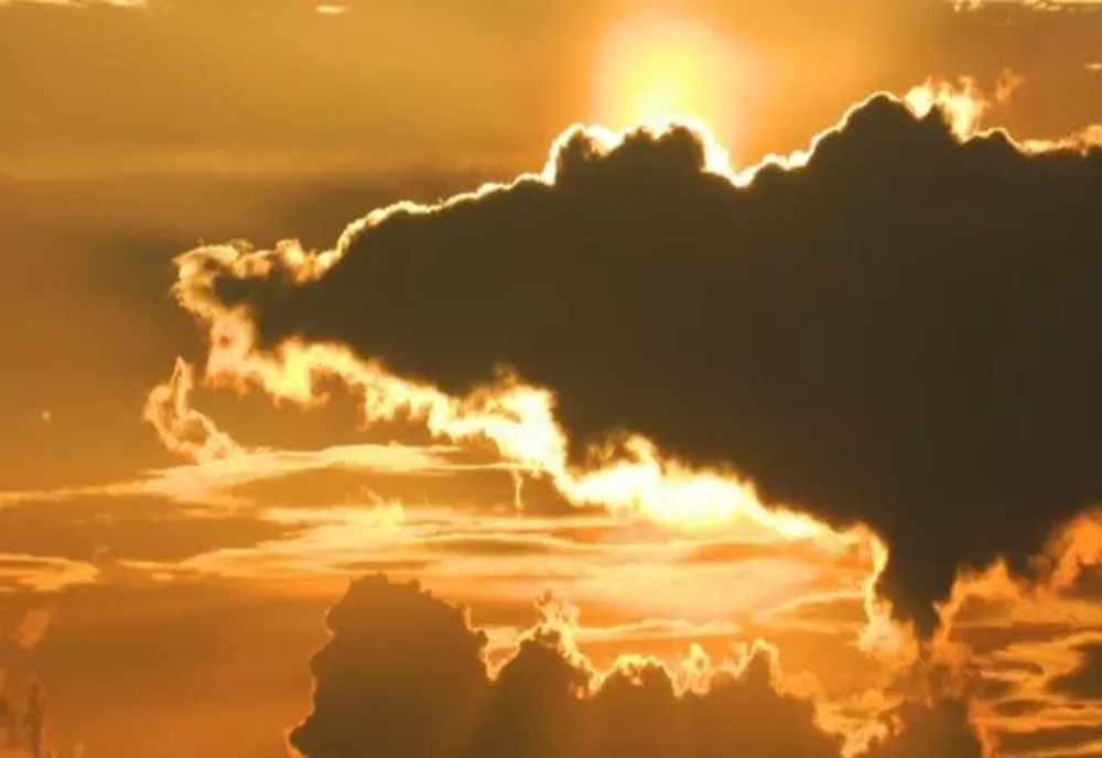 Val de aer tropical peste România în luna noiembrie