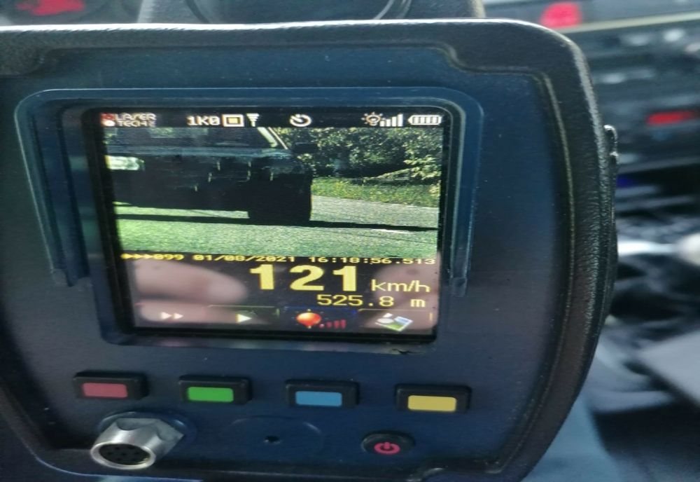 „Vitezomani” scoși din trafic la timp de polițiști