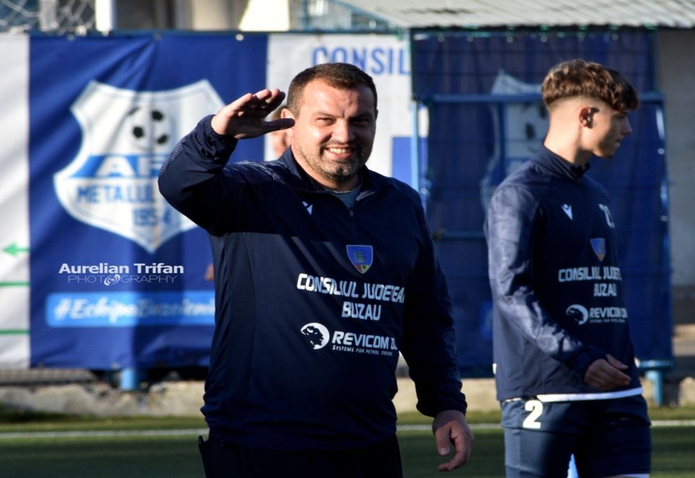 Echipa lui Vali Stan este lider în seria a II-a din Liga a 3-a